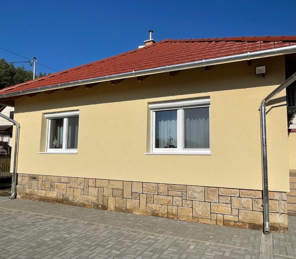 Kristof Vendeghaz Hotel Bükkszék Bagian luar foto