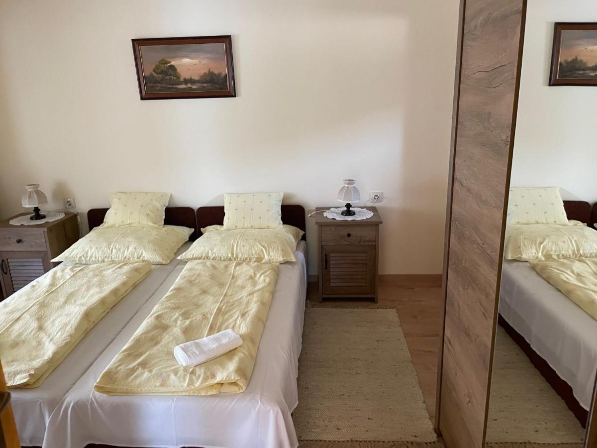 Kristof Vendeghaz Hotel Bükkszék Bagian luar foto